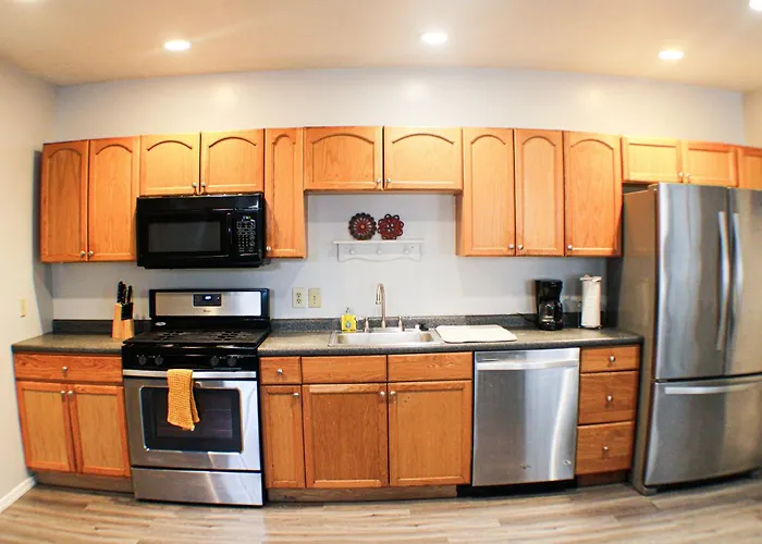 2 Bedroom East Carson Street Sanctuary